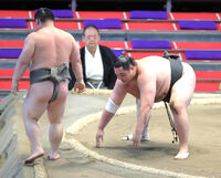 Sagatsukasa defeats Tomokaze (c. 2021)