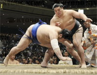 Hokutoriki defeats Tochinonada (c. 2007)