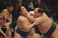 Jumonji battles Daishi (c. 2001)
