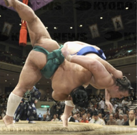Katayama battles future Ozeki Baruto (c. 2007)