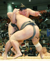 Shosei battles Ura (c. 2016)