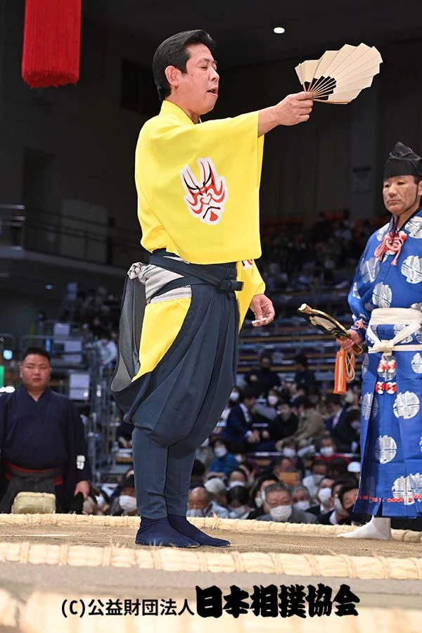 Ryuji (yobidashi) Sumowrestling Wiki Fandom