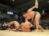 Tamakongo throws Nakazono to win the Sandanme Yusho (c. 2017)