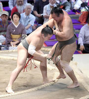 Kurohimeyama defeats Kotodaigo (c. 2023)