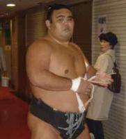 Musashifuji backstage at the Ryogoku Kokugikan (c. 2005)
