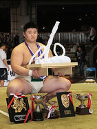 Shodai amateur Yokozuna