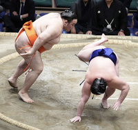 Mitoryu defeats Tokihayate (c. 2024)