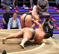 Kiryuko ensures promotion to Juryo (c. 2024)