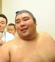 Maeta interviewed after winning the Makushita Yusho (c. 2010)