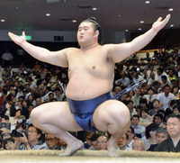 Tochinowaka prepares for his upcoming match (c. 2014)