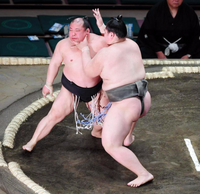 Sagatsukasa battles the future Oho (c. 2020)