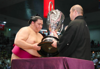 Mitakeumi wins his first Yusho (c. 2018)