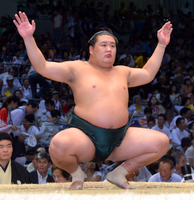 Kagamio prepares for his upcoming match (c. 2014)