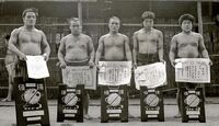 Kotozakura (left) wins the Juryo Yusho (c. 1962)