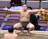 Osanai prepares for his upcoming match (c. 2024)