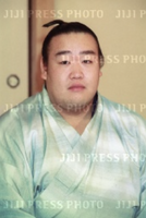 Towanoyama after promotion to Makuuchi (c. 2002)