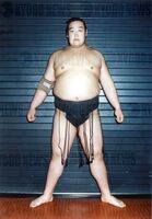 Towanoyama during his time in the unsalaried ranks (c. 1999)