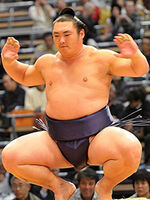 Yotsuguruma prepares for his upcoming match (c. 2009)