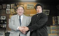 Kanpuzan gets recruited into Oguruma stable (c. 2011)
