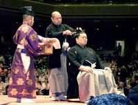 Hokutoriki's retirement ceremony (c. 2012)