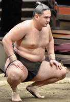 Tsuyukusa prepares for his upcoming match (c. 2020)