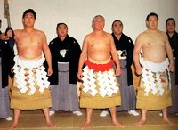 Wakanohana's kanreki dohyo-iri in 1988