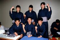 Kyokusetsuzan (bottom, middle) become Mongolian sumo pioneers