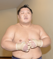 Tochihiryu after winning a match (c. 2015)