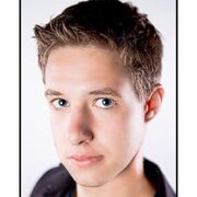Xander Mobus Franchise: Real Life Status: STARTER