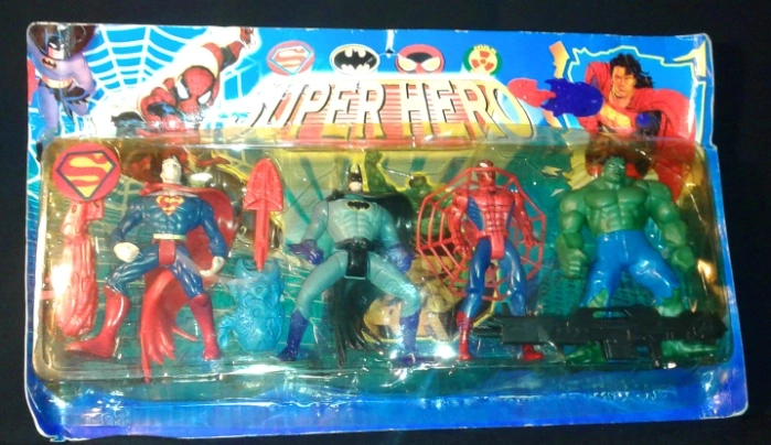 Superman et Batman et Spiderman et Hulk