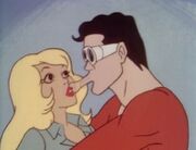Kiss Penny Plas