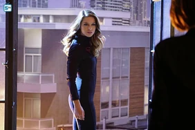 Supergirl-1x16