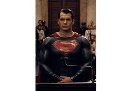 https://static.wikia.nocookie.net/superman/images/1/1f/DCEU_Superman.jpg/revision/latest/scale-to-width-down/250?cb=20200112003738