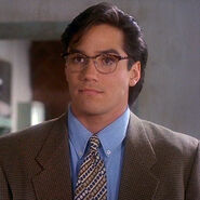 Dean Cain Lois & Clark: The New Adventures of Superman