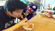 Waluigi wants SMG4's food