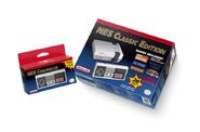 La confezione Americana del NES Classic Edition.