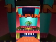 GonGon slapping his feet