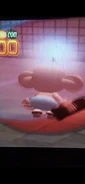 BabyshakinghisbuttIMG 2115.jpg (372 KB) Screenshot of Baby shaking his butt in Monkey Tennis