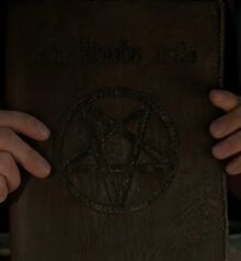 Diário de Samuel Colt em supernatural.jpg
