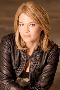 Nicki aycox hot