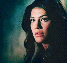 руби два. руби два. женевьев падалеки в сверхъестественном. черноглазые демоны сверхъестественное. женевьев падалеки руби.