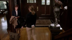 Toni talks with Anna 