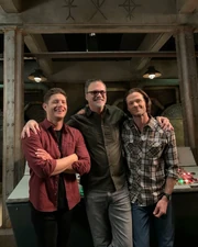 With Jensen and Jared on the set of Last Holiday