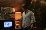 Sam improvise une fête de Noël pour Dean