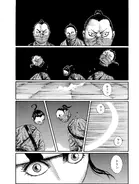 ..., enquanto ela decapita seus oponentes sem muita dificuldade...