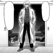 HanafusaHajime(KenganAshura).png (372 kB) Hanafusa Hajime (Kengan Ashura) é um médico, biólogo e cirurgião altamente talentoso. Ele gosta de alterar seu corpo cirurgicamente para deixá-lo mais adaptativo e perfeito. Em uma dessas cirurgias, Hanafusa alterou seu próprio hipotálamo para restringir sua capacidade de transmitir sinais neurais, resultando em uma perda completa de sua capacidade de sentir dor.