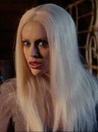 Phoebe Halliwell (Jovens Bruxas) depois de ser transformado em um banshee.