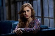 Lydia Martin (Teen Wolf) tem as habilidades de um banshee.