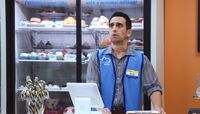 S02E08-Nick listens to Croce