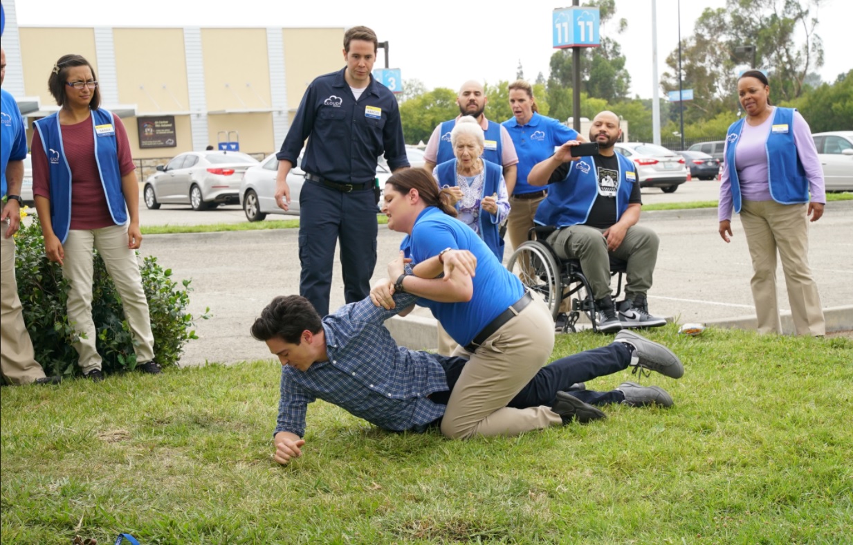 Superstore : Grand Re-Opening (2017) - Victor Nelli Jr., Matt Sohn